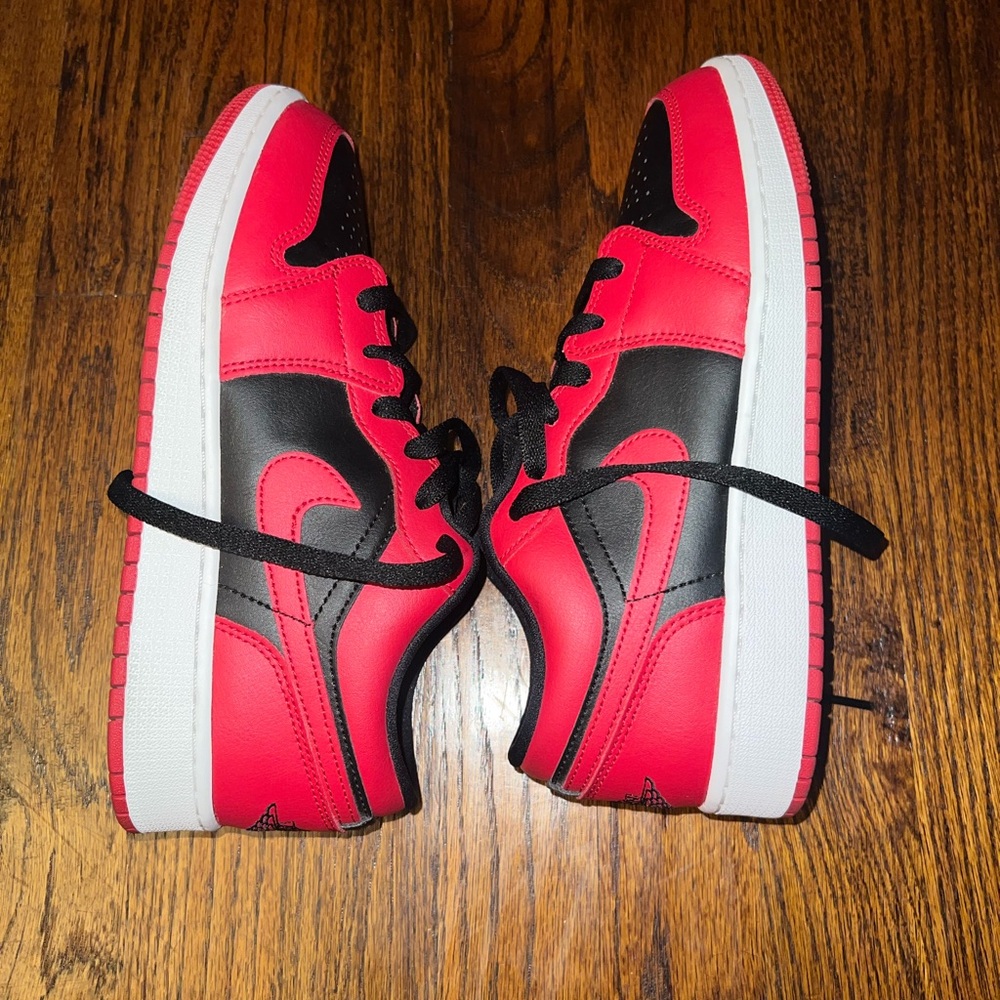 Air jordan 1 Low GS ‘Reverse Bred’ - Picture 3 of 6